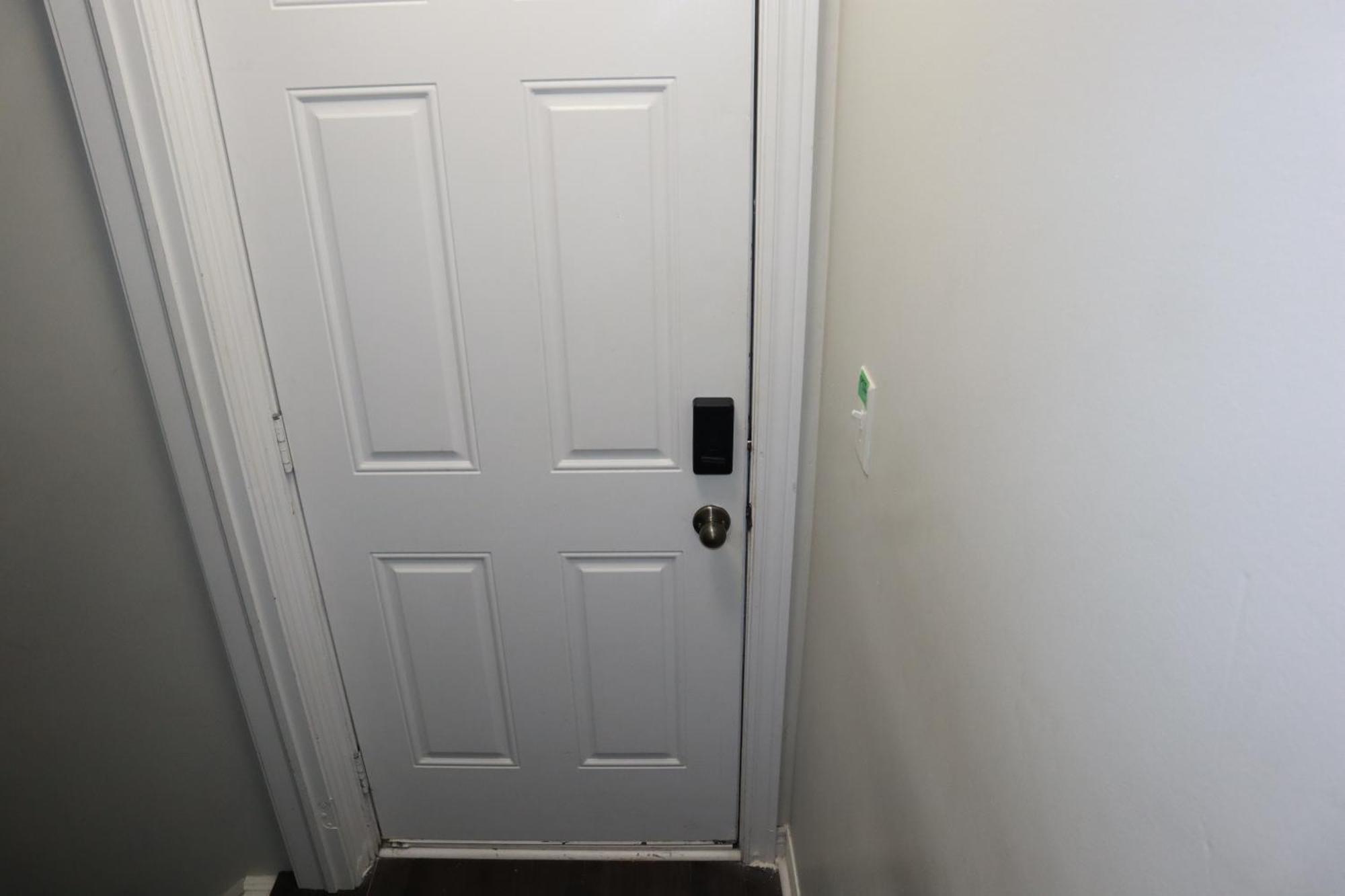 Stunning Furnished 2Bedroom/2Washroom Apartment Brampton Exterior photo