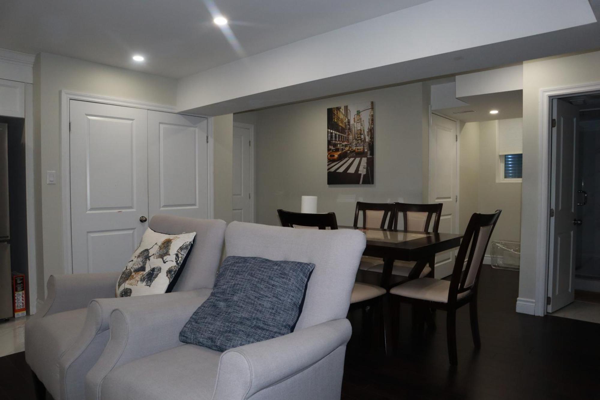 Stunning Furnished 2Bedroom/2Washroom Apartment Brampton Exterior photo